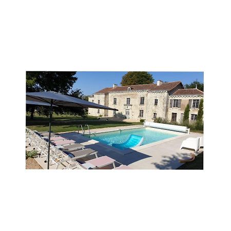 Domaine De Bourgville Monts-sur-Guesnes Ngoại thất bức ảnh