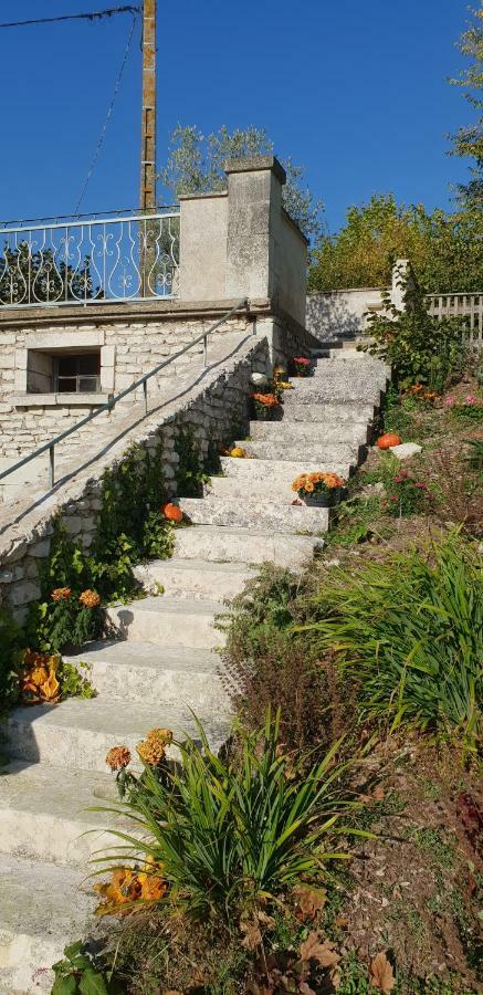 Domaine De Bourgville Monts-sur-Guesnes Ngoại thất bức ảnh